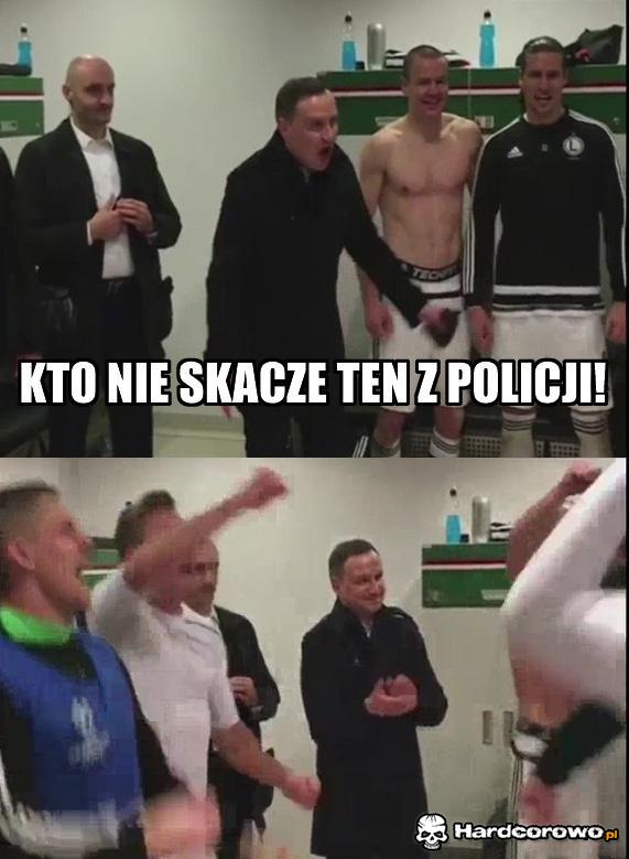 Kto nie skacze ten z Policji - 1