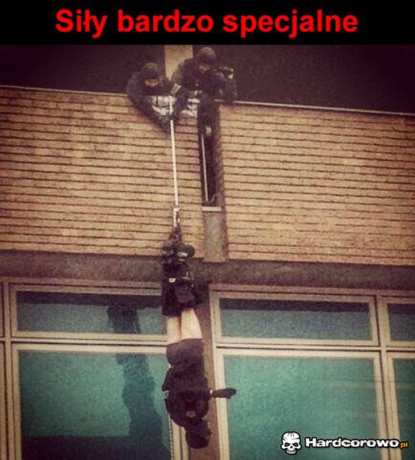 Siły specjalne - 1