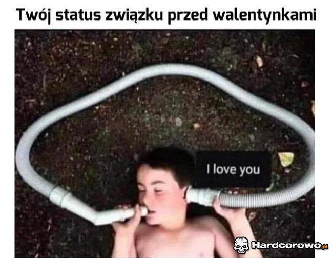 Twój status związku przed Walentynkami - 1